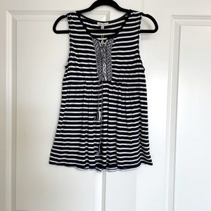 MAX STUDIO sleeveless top in navy and off-white